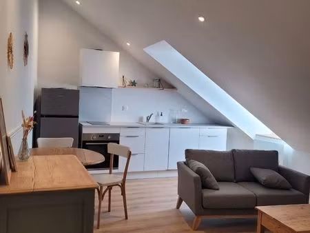 appartement 2 pièces meublé 32m2 carrez 50m2 total