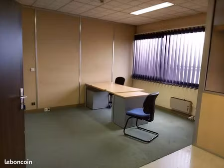 gennevilliers / villeneuve-la-garenne (92) – bureau 20 m² lumineux à louer