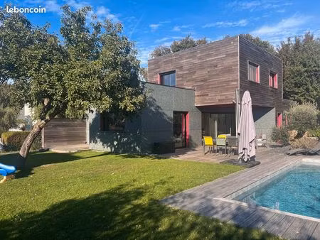 maison 6 pièces - 168m²