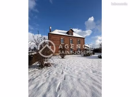 maison 6 pièces 150 m²