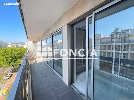 appartement 3 pièces 80 m²