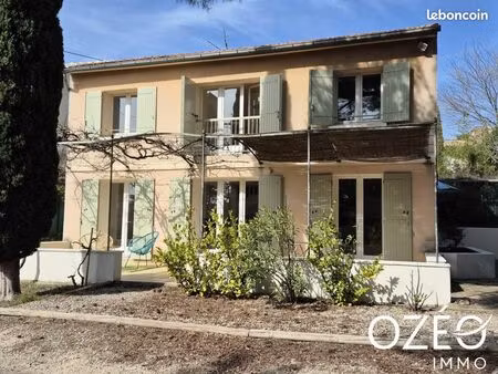 villa 5 pièces 143 m²