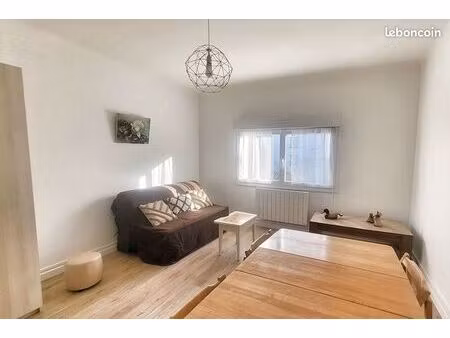 studio 1 pièce 24 m²