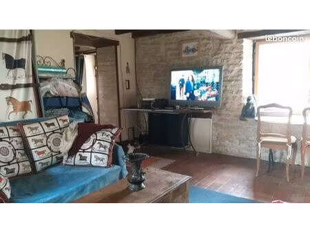 1 maison + 1 maison en grand atelier + jardin clos