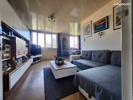 appartement 3 pièces avec parking et cave