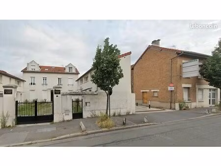 parking – rer a bry