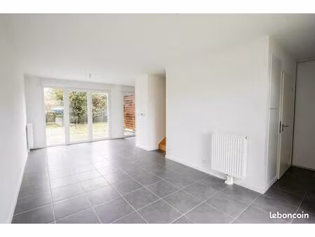 maison 4 pièces 75 m²