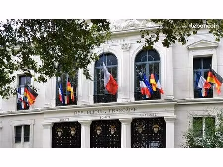 boutique 438 m² courbevoie