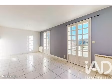 appartement 3 pièces 80 m²
