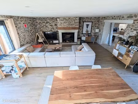 maison 7 pièces avec piscine intérieure