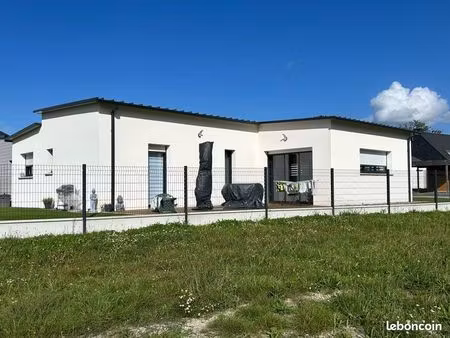 maison de plain-pied 102 m²