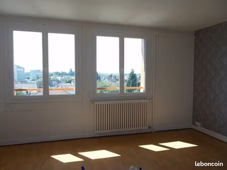 alençon prox lycée alain t3 en très bon état