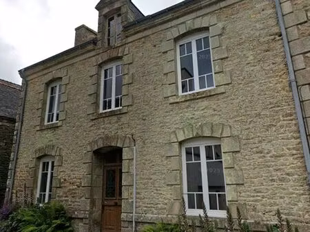 immeuble 231 m² quistinic