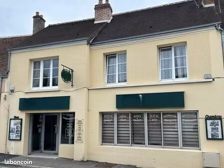 local commercial 399 m²