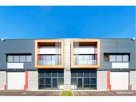 local d'activité 375 m²