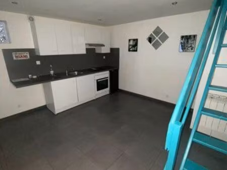 vend maisonnette loué