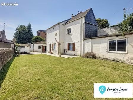 maison 6 pièces 105 m²