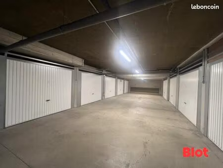 parking 15 m² chantepie