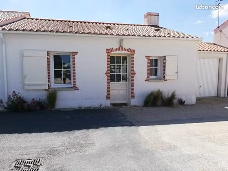 maison 3 pièces de 55 m2