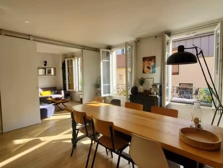 charmant t2/3 au coeur de clichy