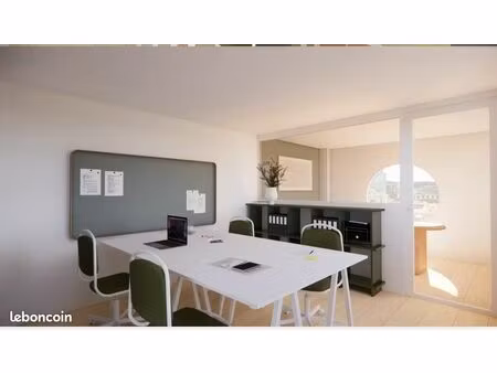 bureau neuf en contrat de prestation de services - port la rochelle