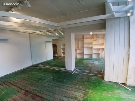 local commercial-cozes