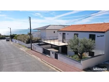 vaux-sur-mer – villa vue mer  situation exceptionnelle à 100 m de la plage