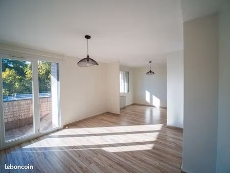 appartement t3 rénové - 67m2 - boutonnet