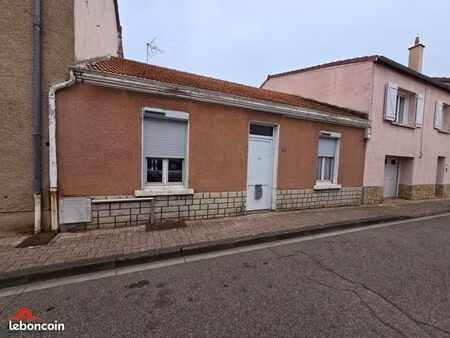 maison 4 pièces 70 m²