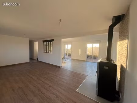 maison a saint hilaire sur erre