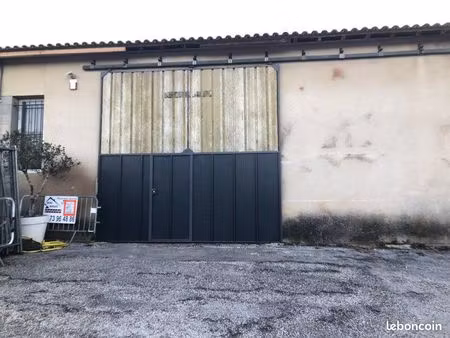 location hangar professionnel