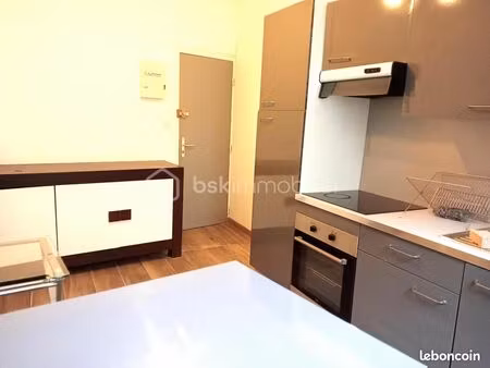 immeuble 17 pièces 429 m²