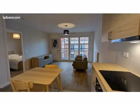 superbe f2 neuf meublé – résidence de standing – parking – le plessis-robinson