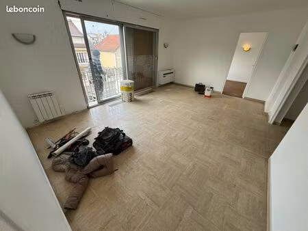 appartement t2 de 55m2 - centre-ville villeneuve-le-roi