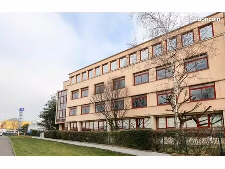 bureaux 45 m2 à louer