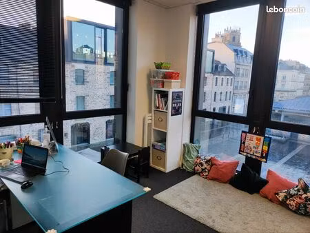 location bureau cabinet paramedical