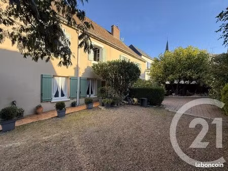 maison de village 7 pièces 288 m²
