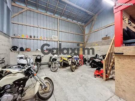 entrepôt 130 m² crevin