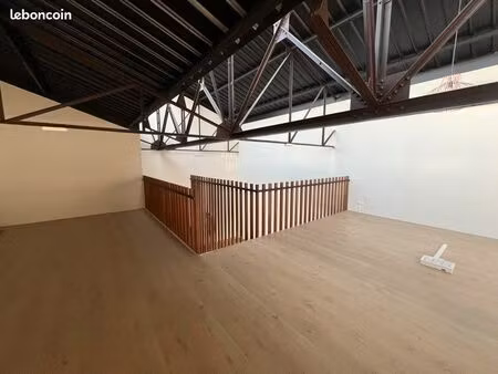 local commercial 117 m²