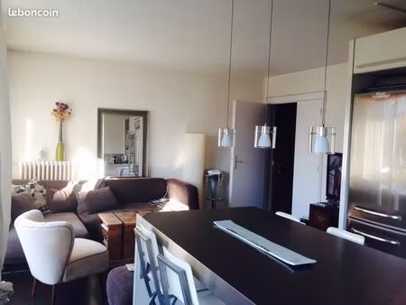 appartement 3 pièces 55 m2 + balcon