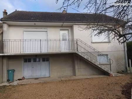 maison saint mars la briere