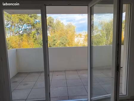 f3 t3 université de medecine 34080