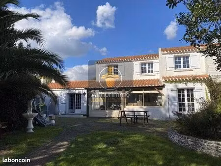 maison 6 pièces 133 m²