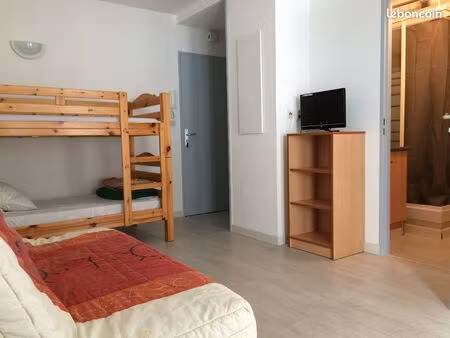 studio meublé à louer de avril à juin 2026