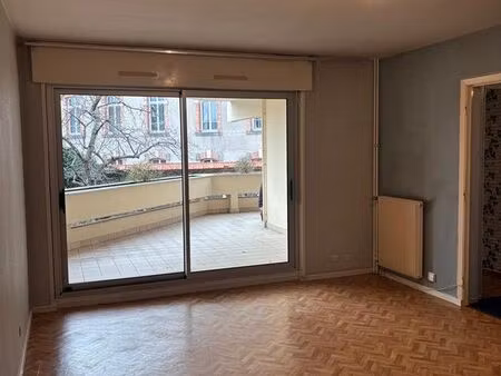 appartement quartier calme 64 m2