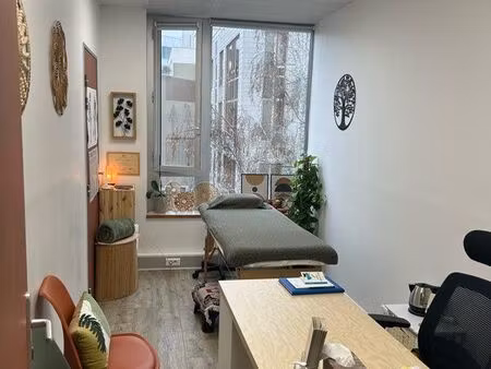 location cabinet bien-être  proche la défense