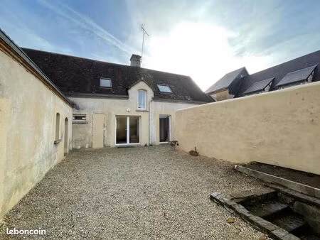 maison 7 pièces 140 m²