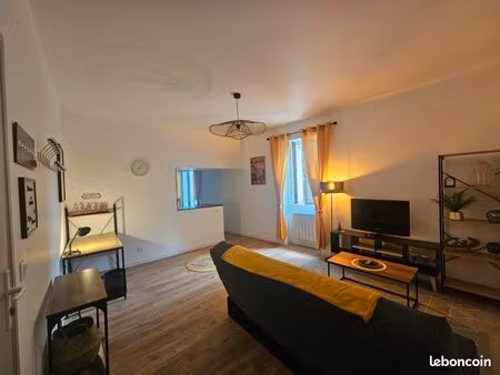 appartement t3 rénové de 80 m² à cardet – meublé  charme et confort