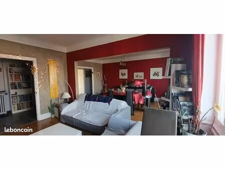 vend appartement 130m2 très proche de la gare