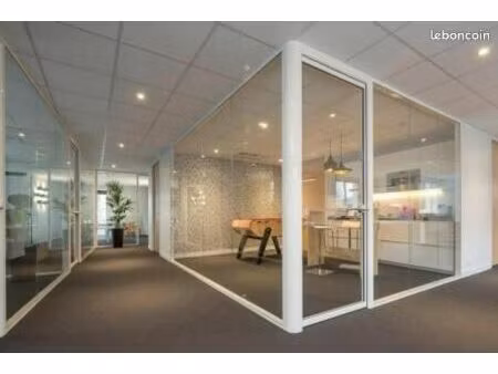 vente de 215 m² de bureaux aménagés
